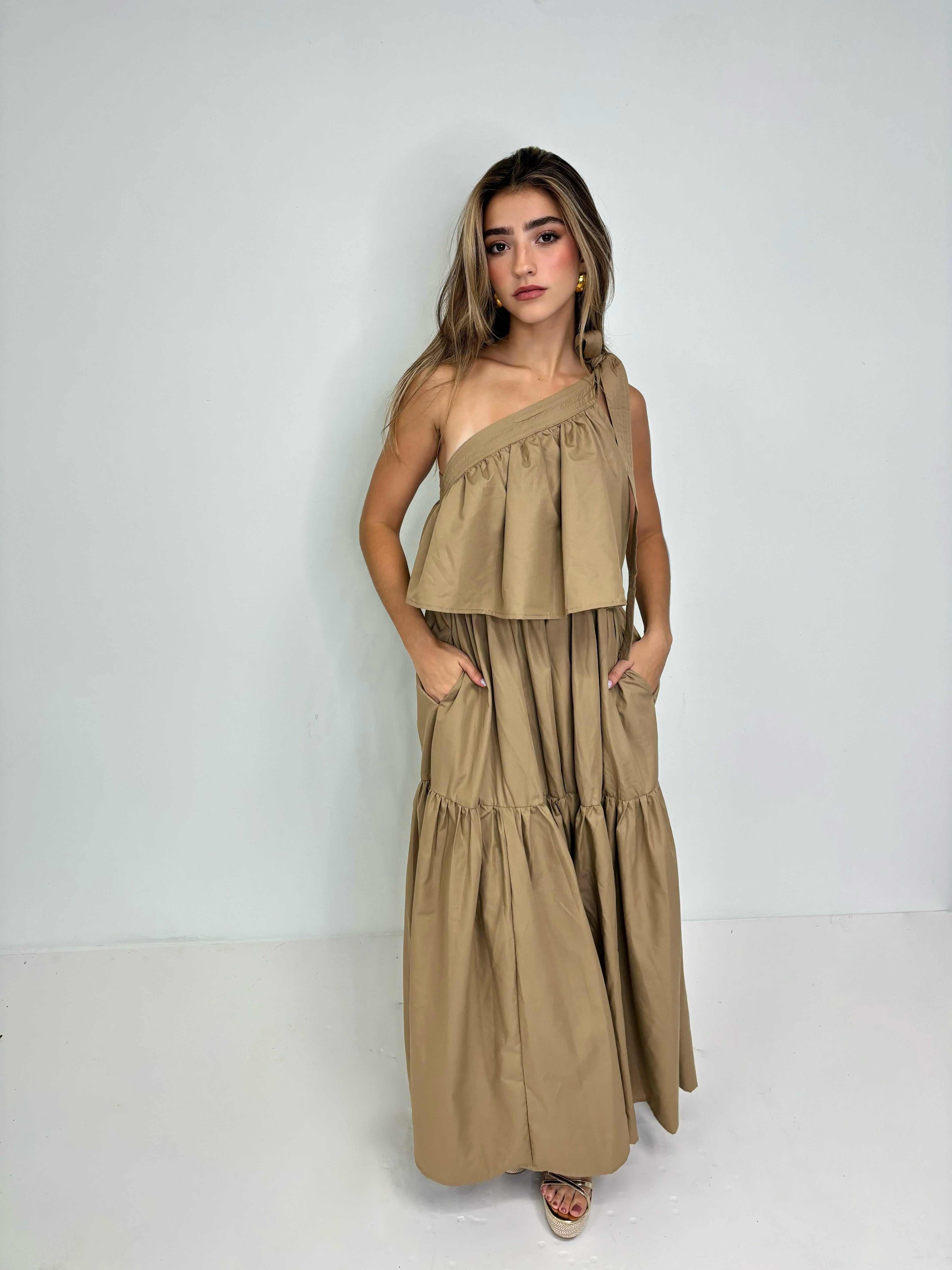 One shoulder maxi dress