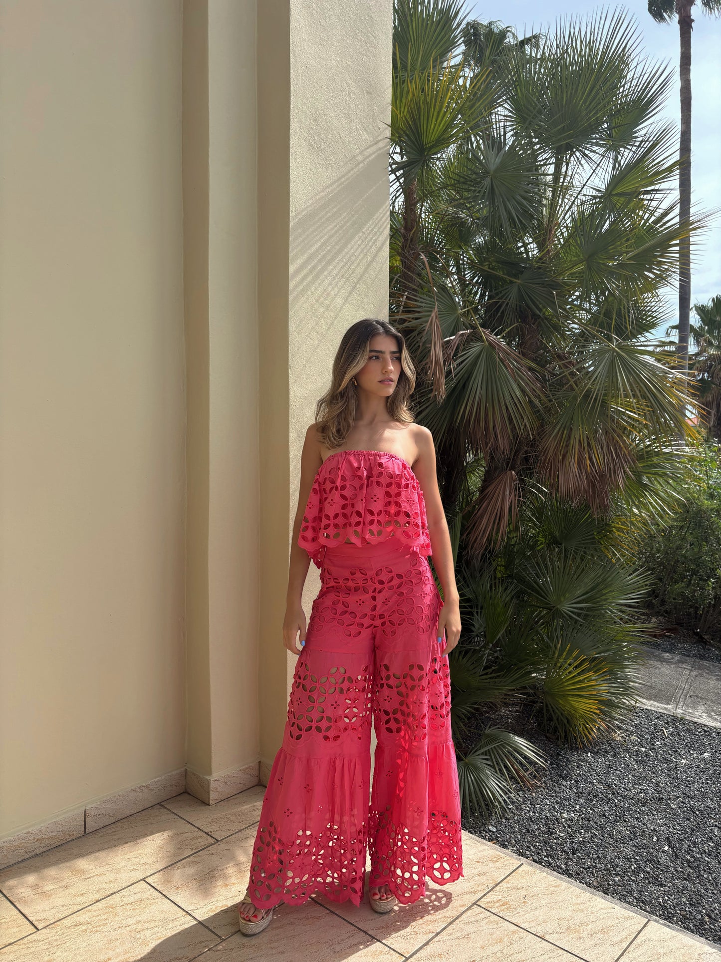 Coral set