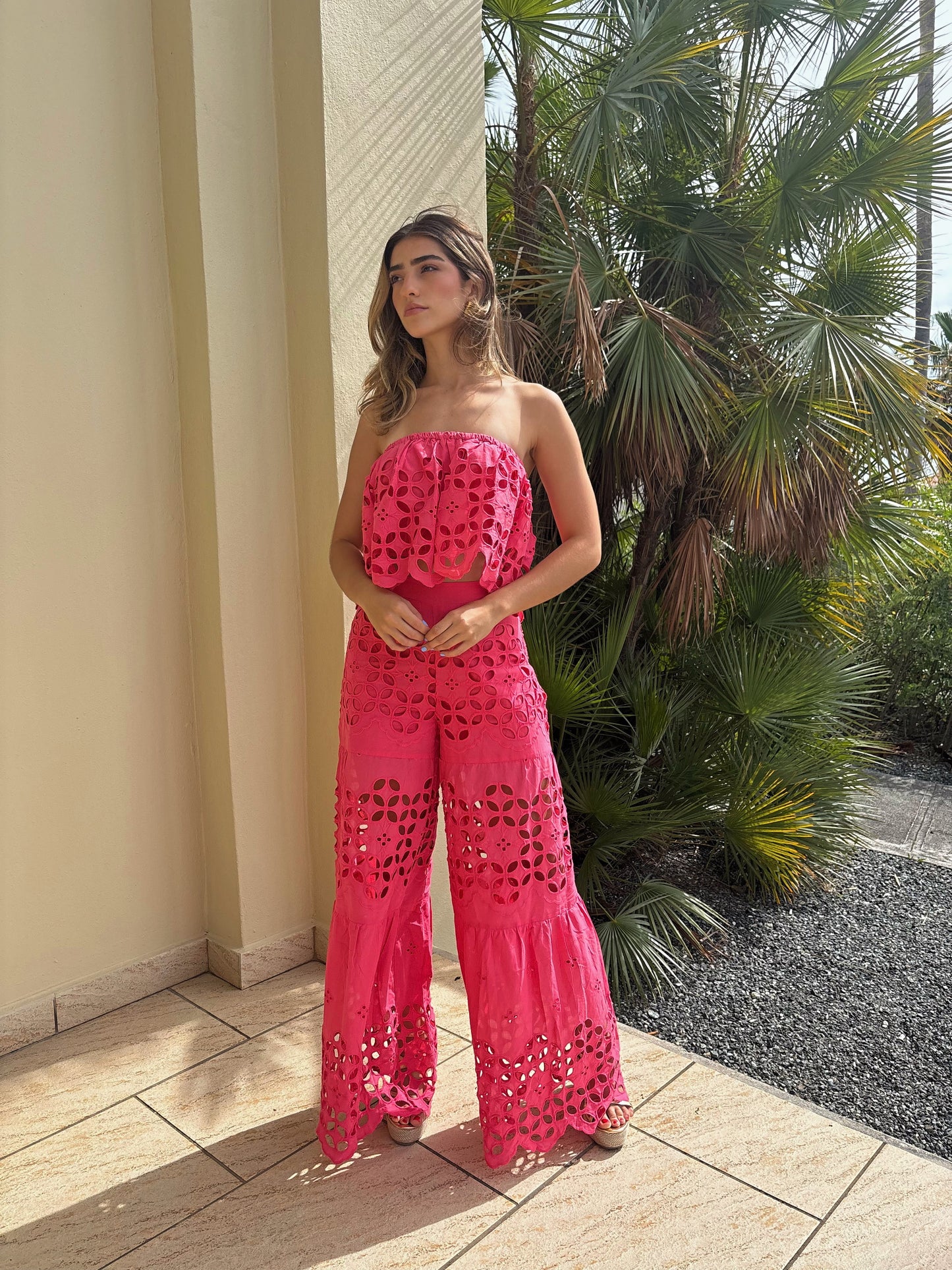 Coral set
