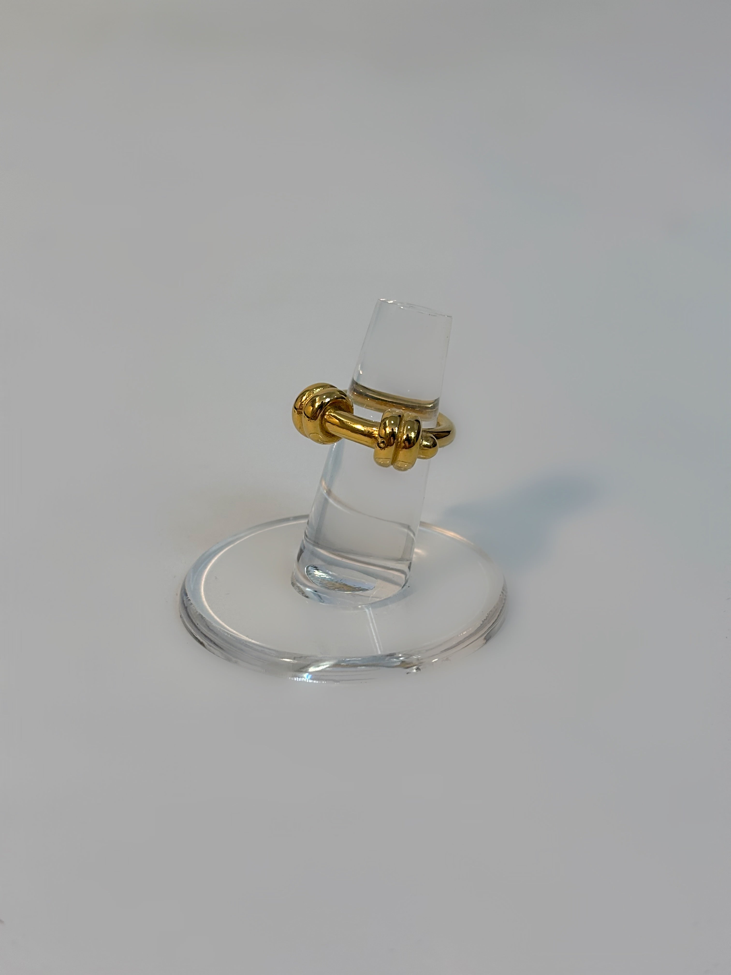 Eva ring