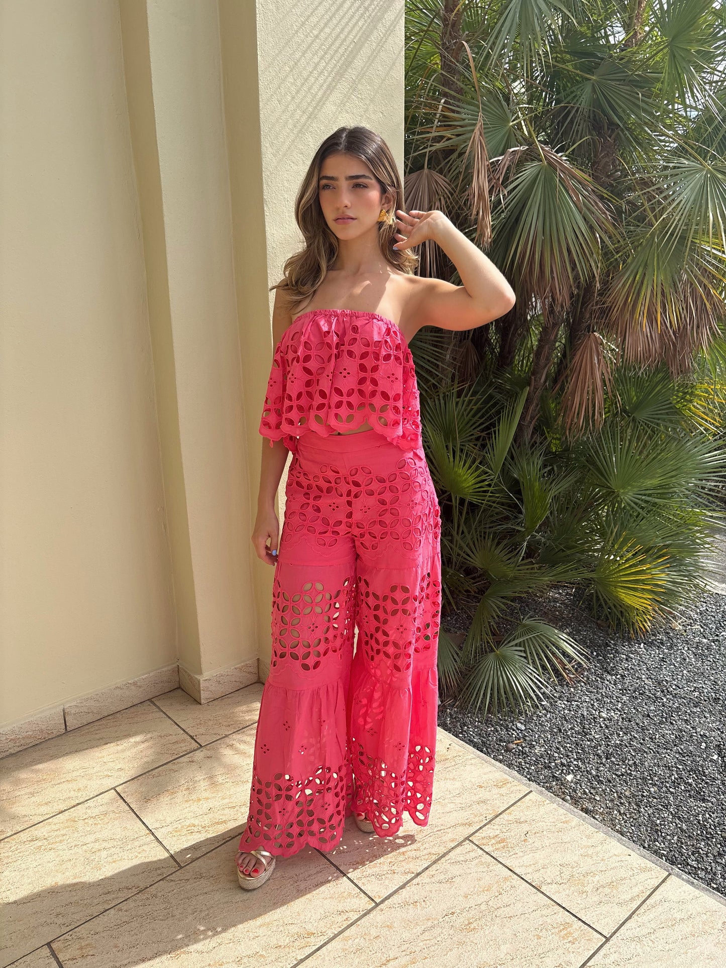 Coral set