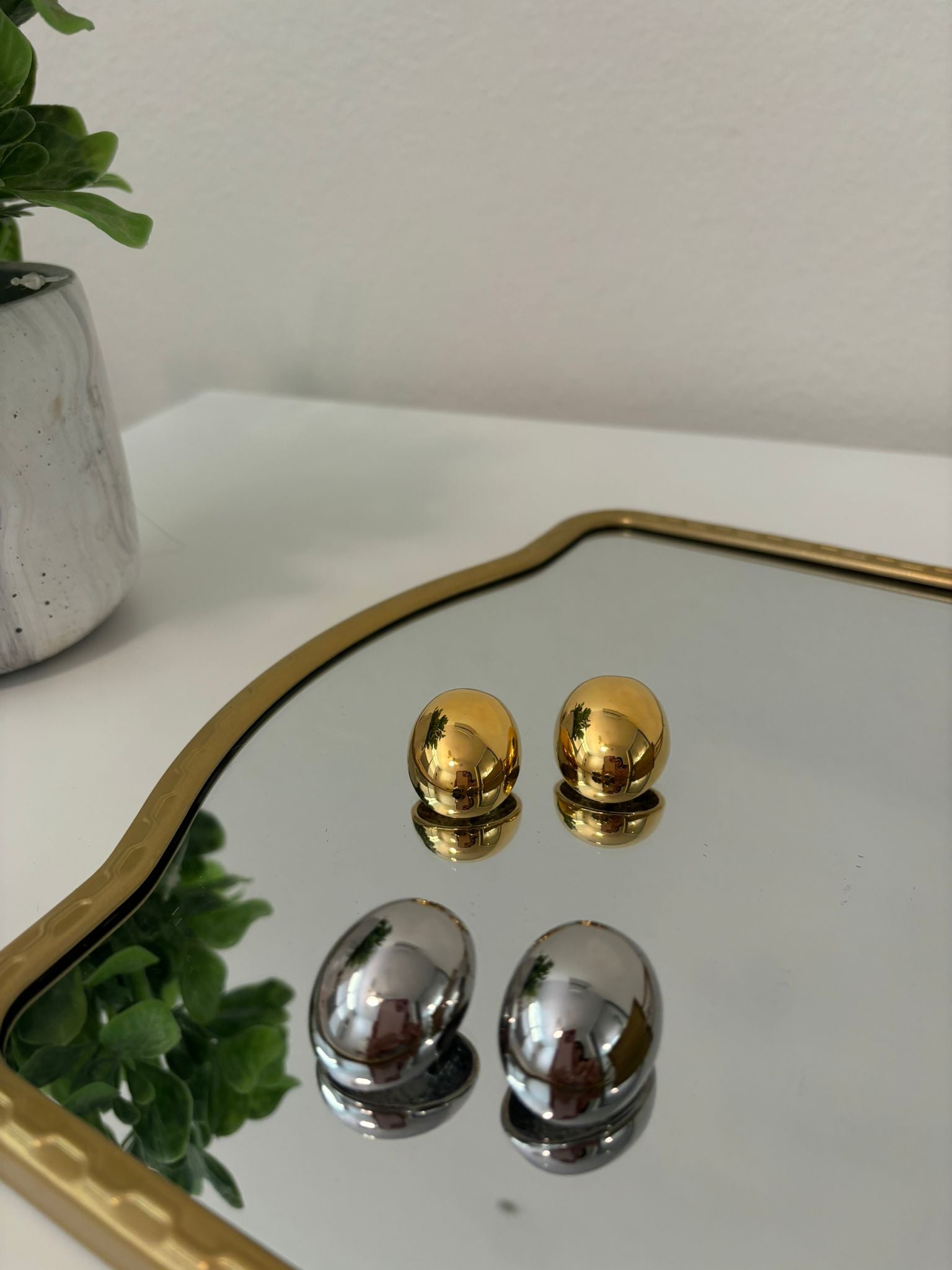 Chunky earrings