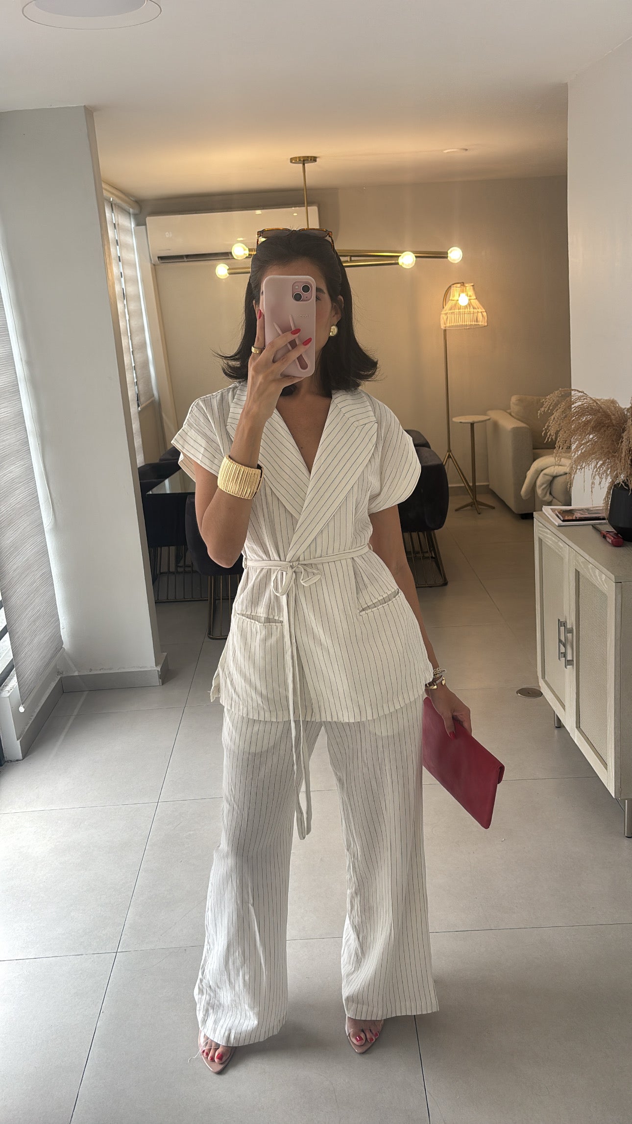 Margo set